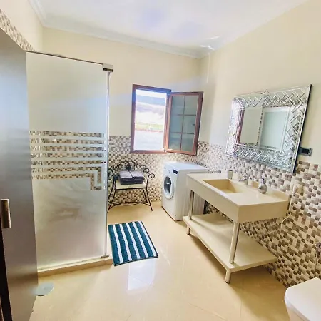 Villa Rural Los Abuelos بيت للعطل Mala