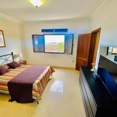 Villa Rural Los Abuelos Holiday home Mala